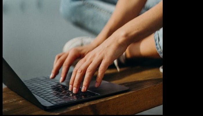 "WEB - Nuove opportunità o alienazione?" - serate di incontro interattive